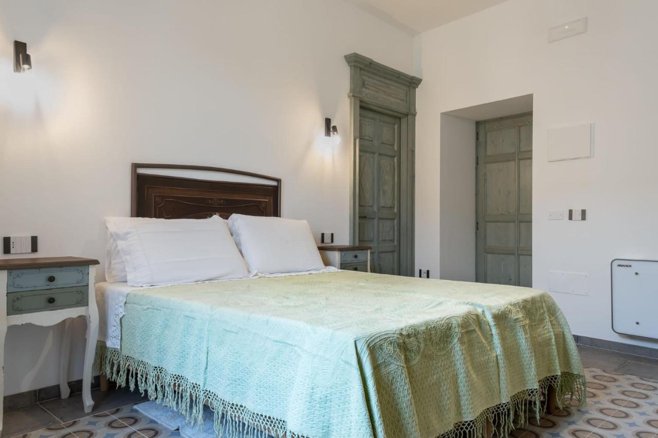 Dimora Ferraris Hotel Cabras Exterior photo